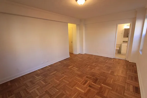 Sold by Hatuka Properties | media 16