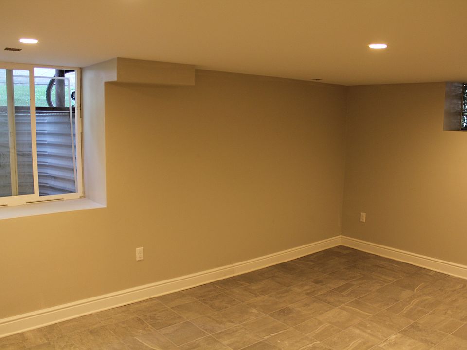 Bedroom2_04112022