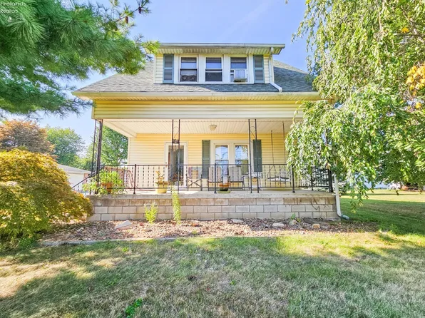 1616 Buckland Ave, Fremont, OH 43420