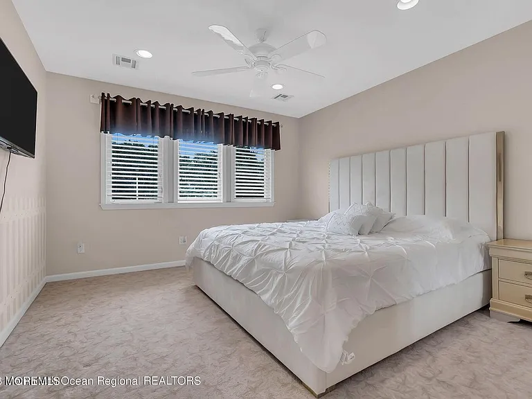 7 Mackenzie Rd — Photo 25