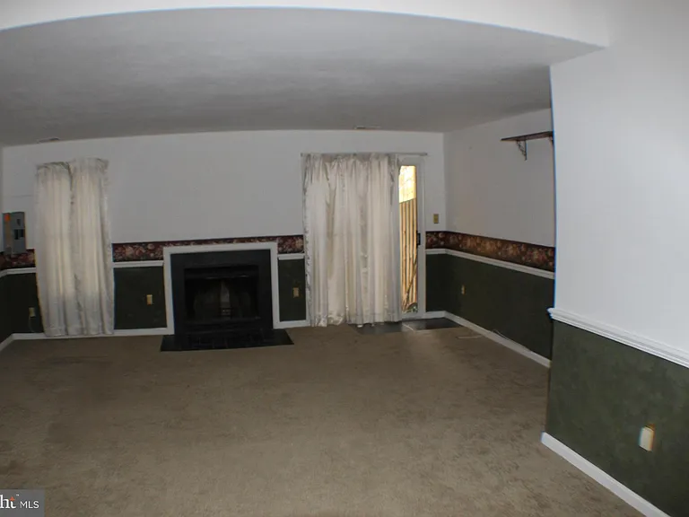 7034 Darby Towne Ct — Photo 28