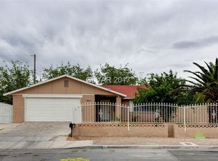 4611 E Utah Ave, Sunrise manor town, NV 89104