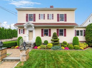 44 Leland Ave, New Rochelle, NY 10805
