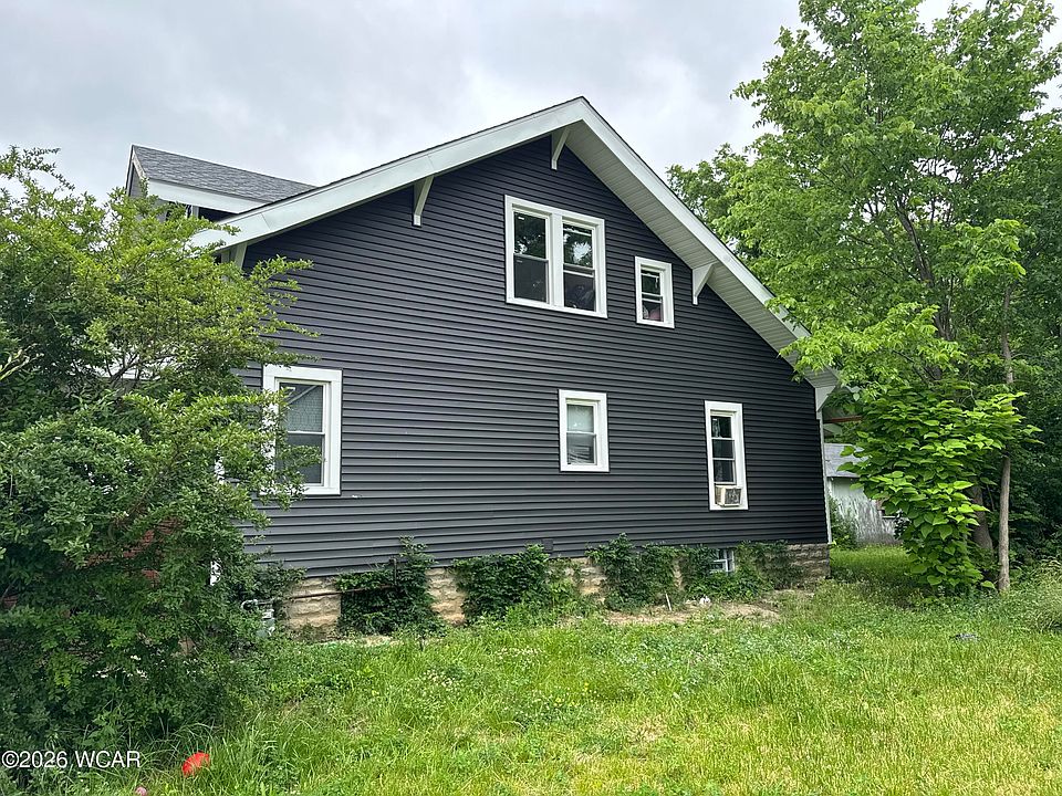 2nd image of 1018 W Spring St