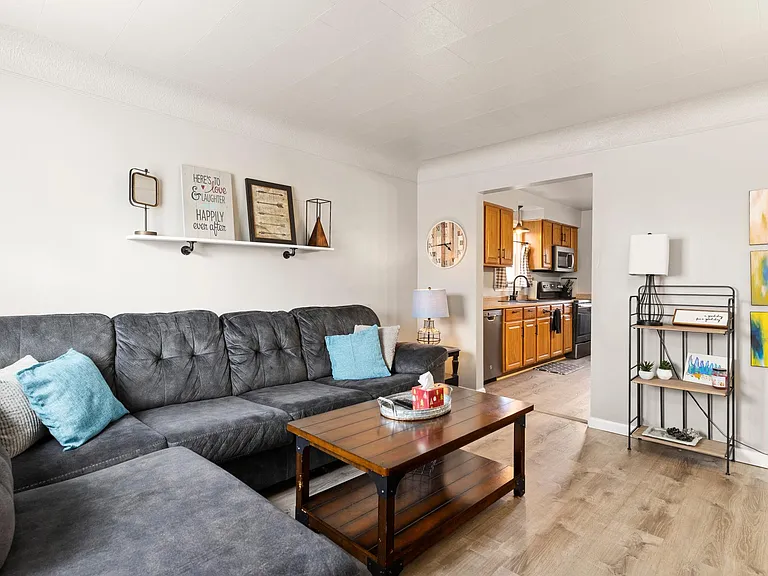 13741 McKinley Ave — Photo 16