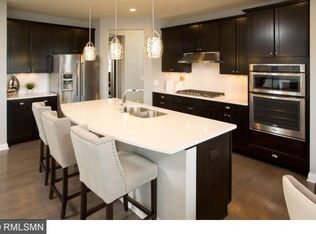 8318 Cottonwood Pl, Maple Grove, MN 55369