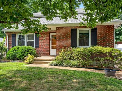 945 Liggett Ave, Saint Louis, MO, 63126