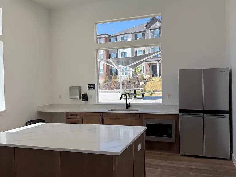 762 Lang Ct N #301 — Photo 37