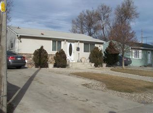 7801 Hollywood St, Commerce City, CO 80022