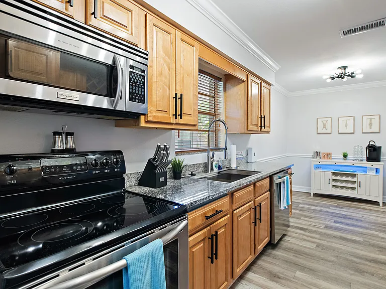 3360 S Osprey Ave #212B — Photo 17