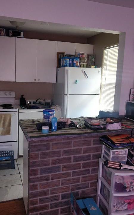 2nd image of 310 Charles St #5
