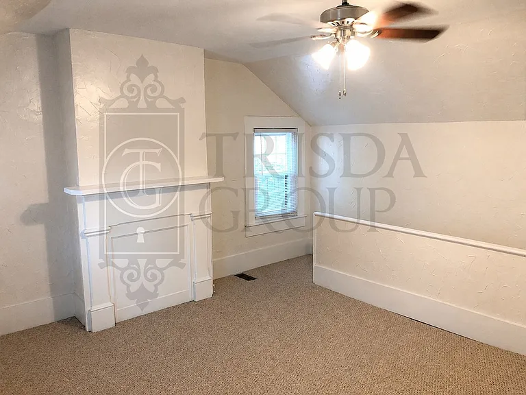 51 Southern Ave — Photo 23