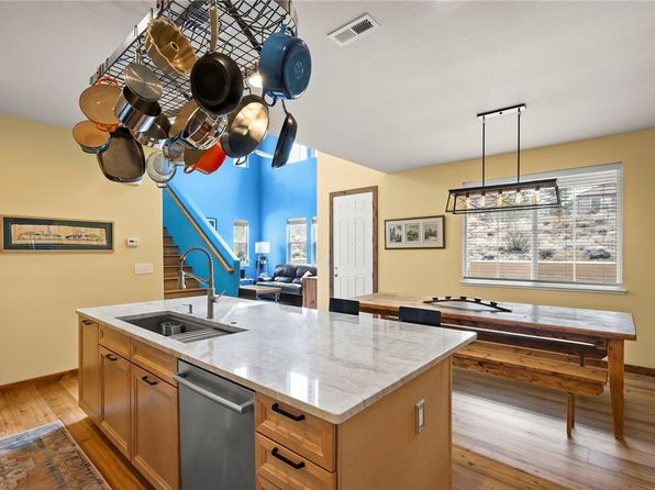 reno-nevada-97521784 picture