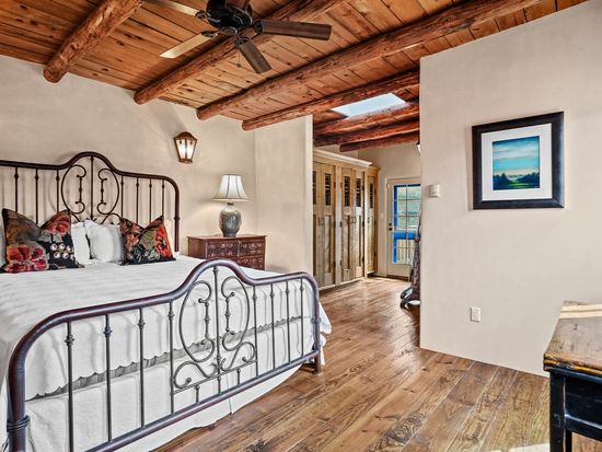 445 Camino Don Miguel, Santa Fe, NM 87505