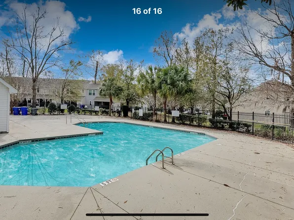 7909 Shadow Oak Dr, Charleston, SC 29406