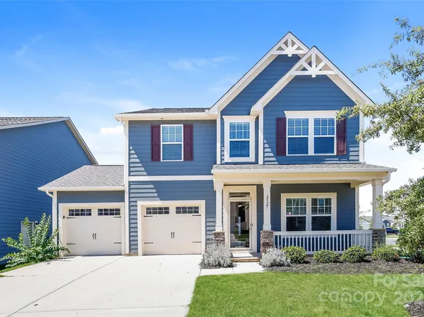 2327 Glenway Trail Ct, Pineville, NC 28134