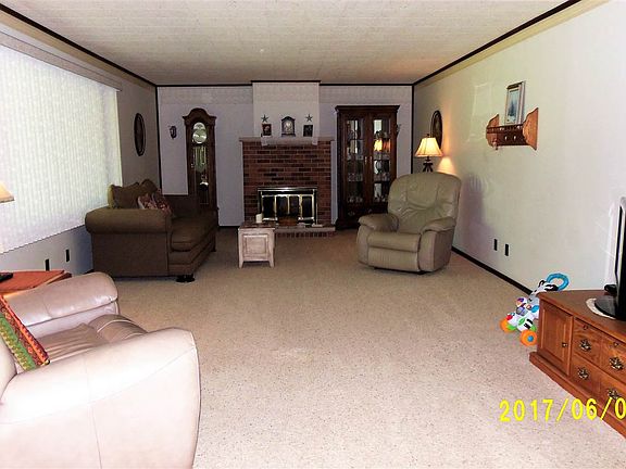 3rd image of 6001 N County Road 600 W