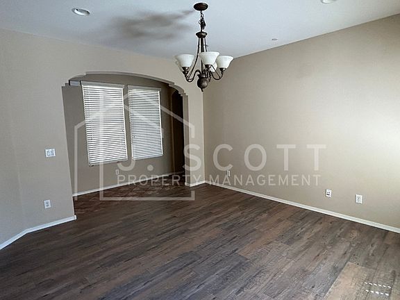 4th image of 4266 E Lexington Ave