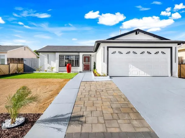 8480 Flanders Dr, San Diego, CA 92126