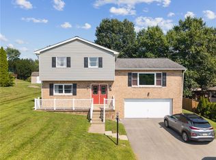 910 Beacon Valley Rd, Greensburg, PA 15601