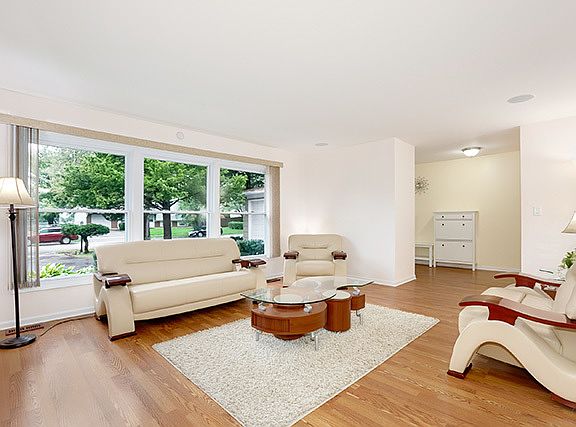5th image of 7819 Northway Dr