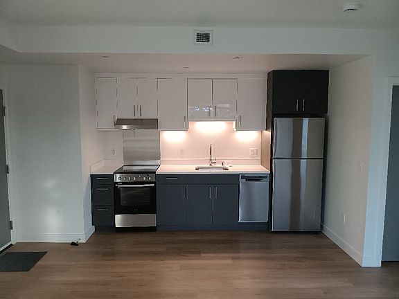 2nd image of 6732 40th Ave S #204