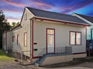 629 Lesseps St, New Orleans, LA 70117