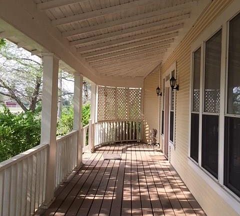 5th image of 1597 N Sam Houston Blvd