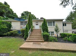 11348 Russell Rd, Purcellville, VA 20132