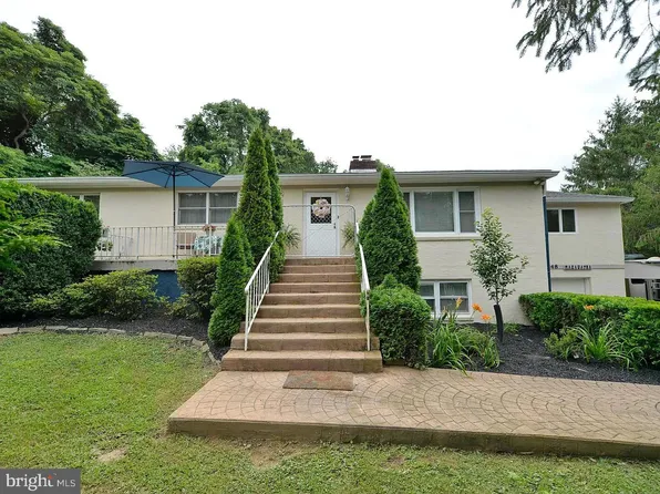 11348 Russell Rd, Purcellville, VA 20132