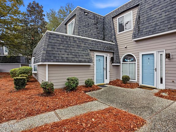 2nd image of 6328 Wrightsville Avenue #D6