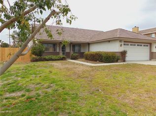 2753 W Summerset Dr, Rialto, CA 92377