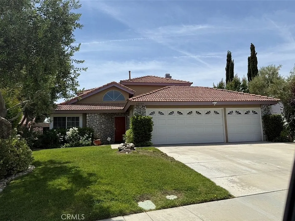 12569 Blazing Star Ln