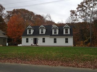 72 Jannas Ln, Madison, CT 06443