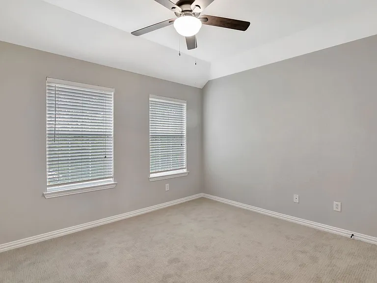 8901 Bent Tree Dr — Photo 33