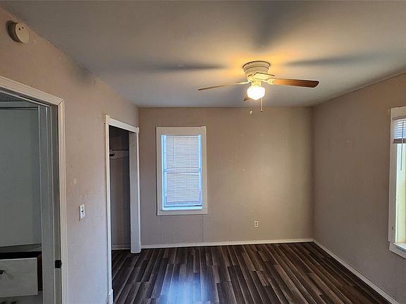 5th image of 924 Cherokee Pl