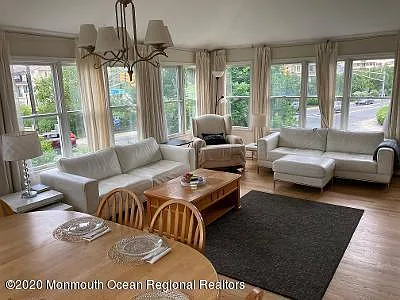 3 bed, 2492 sqft, $1,800 — Photo 4