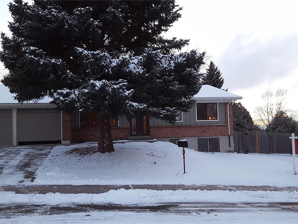 1st image of 4025 S Vincennes Ct