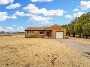 439 Robbins Rd, Norwich, KS 67118
