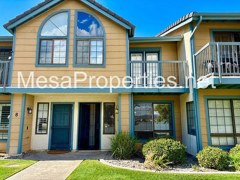 2 bed, 2.5 bath, 1416 sqft, $2,100 — Photo 3