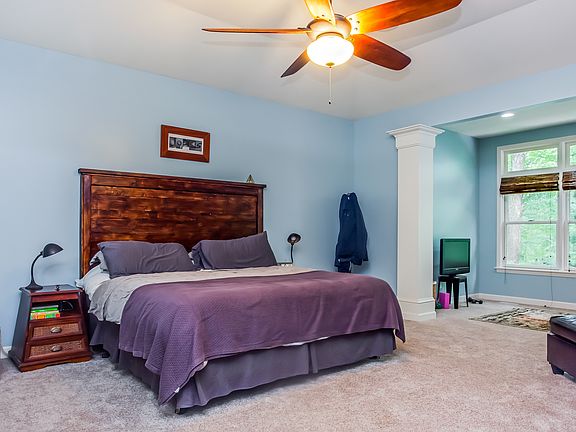 5th image of 18059 Wildwood Springs Pkwy