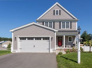 210 Black Birch Dr, Wrentham, MA 02093