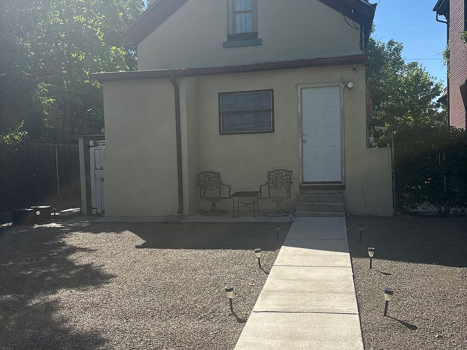 2nd image of 2621 Curtis St