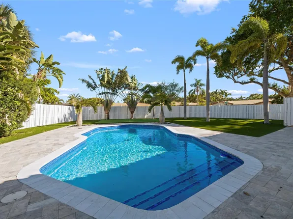 2149 NE 58th Court, Fort Lauderdale, FL 33308