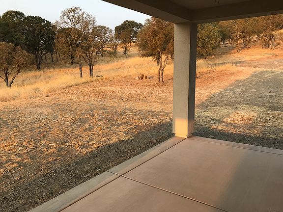 4th image of 151 Palisades Pl