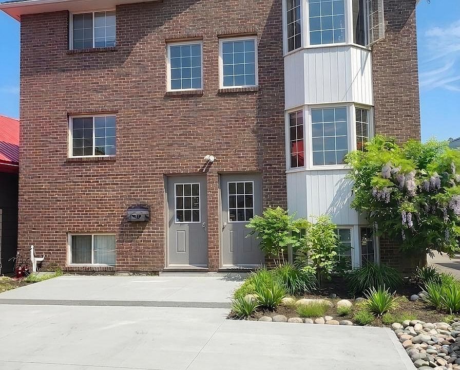 1st image of 1516 Main St W #1-B