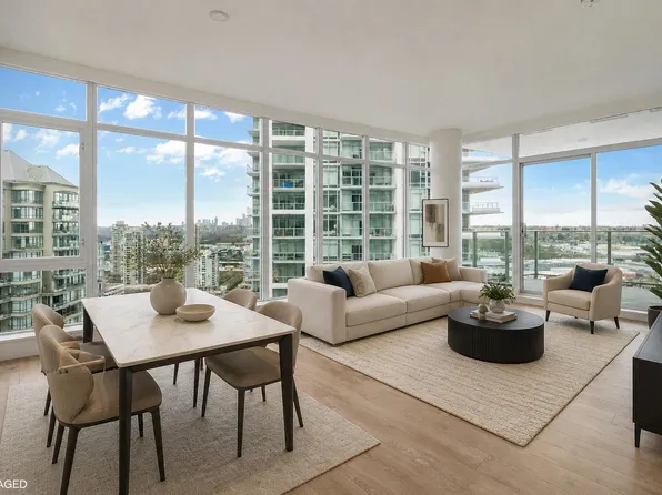 1788 Gilmore Ave N #2202, Burnaby, BC V5C 1V4