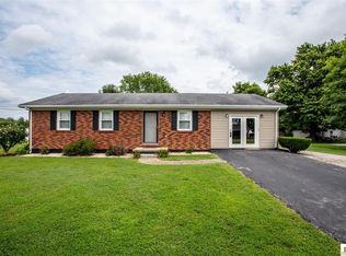 702 T P Cundiff Rd, Columbia, KY 42728
