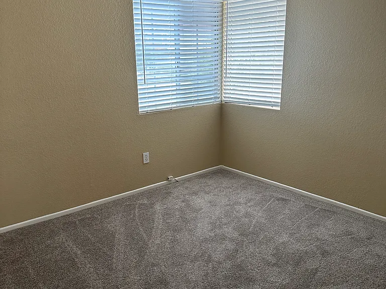 13409 Melody Rd — Photo 12