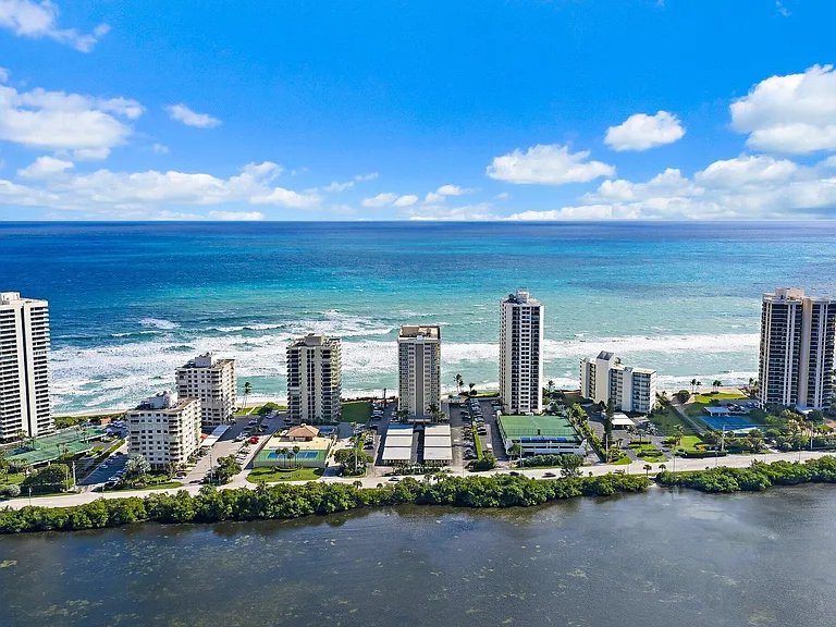 5440 N Ocean Dr #907 — Photo 73